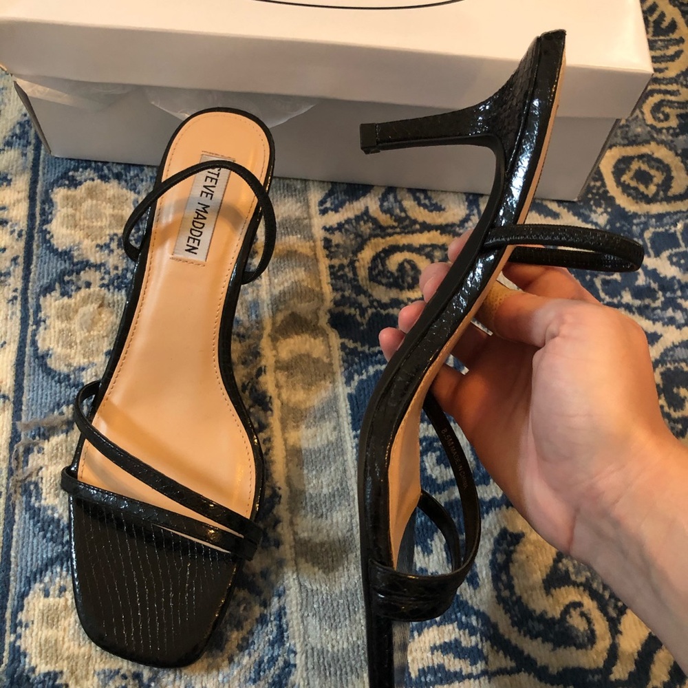 Shoes - Picture 2 of 3